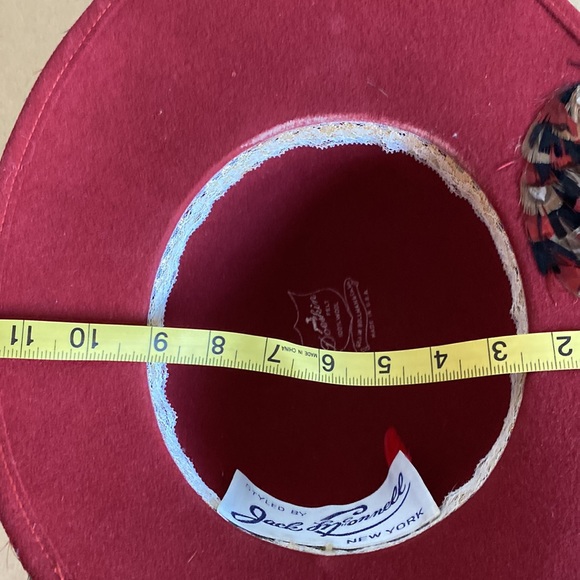 VTG Rare Jack McConnell Feather Hat. Red/Navy Multi Feather Outside - Picture 16 of 16